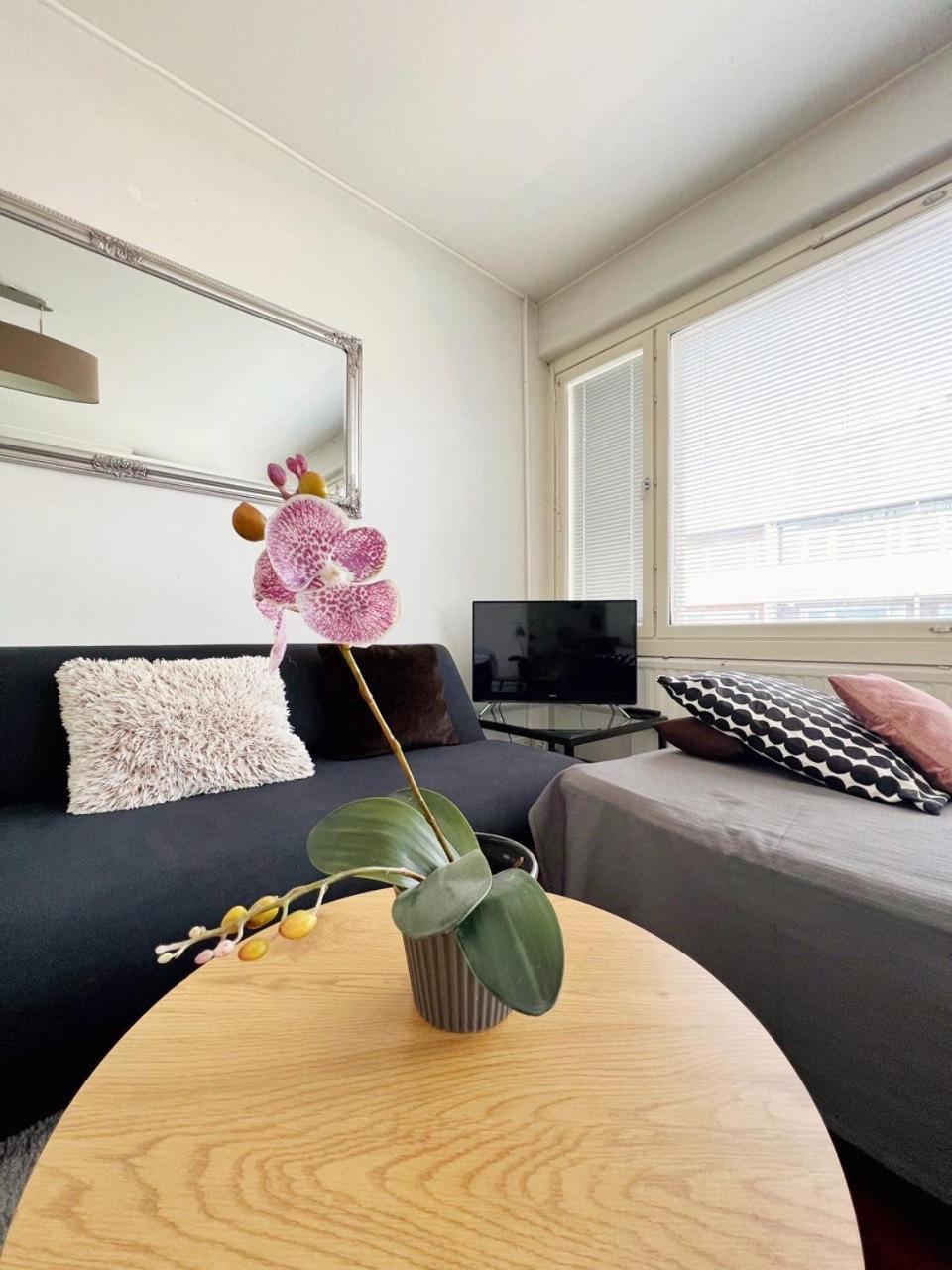 Sweethome Studio 48 City Center Аlbertinkatu Helsinki Buitenkant foto